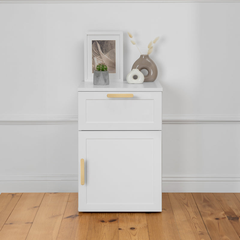 BEDSIDE TABLE - WHITE - HAMPTONS - OVAL BRASS