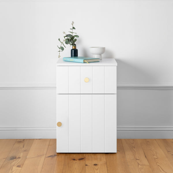 BEDSIDE TABLE - WHITE - VJ PANEL - ROUND BRASS