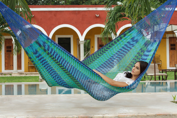 Outdoor undercover cotton Mayan Legacy hammock Family size Caribe